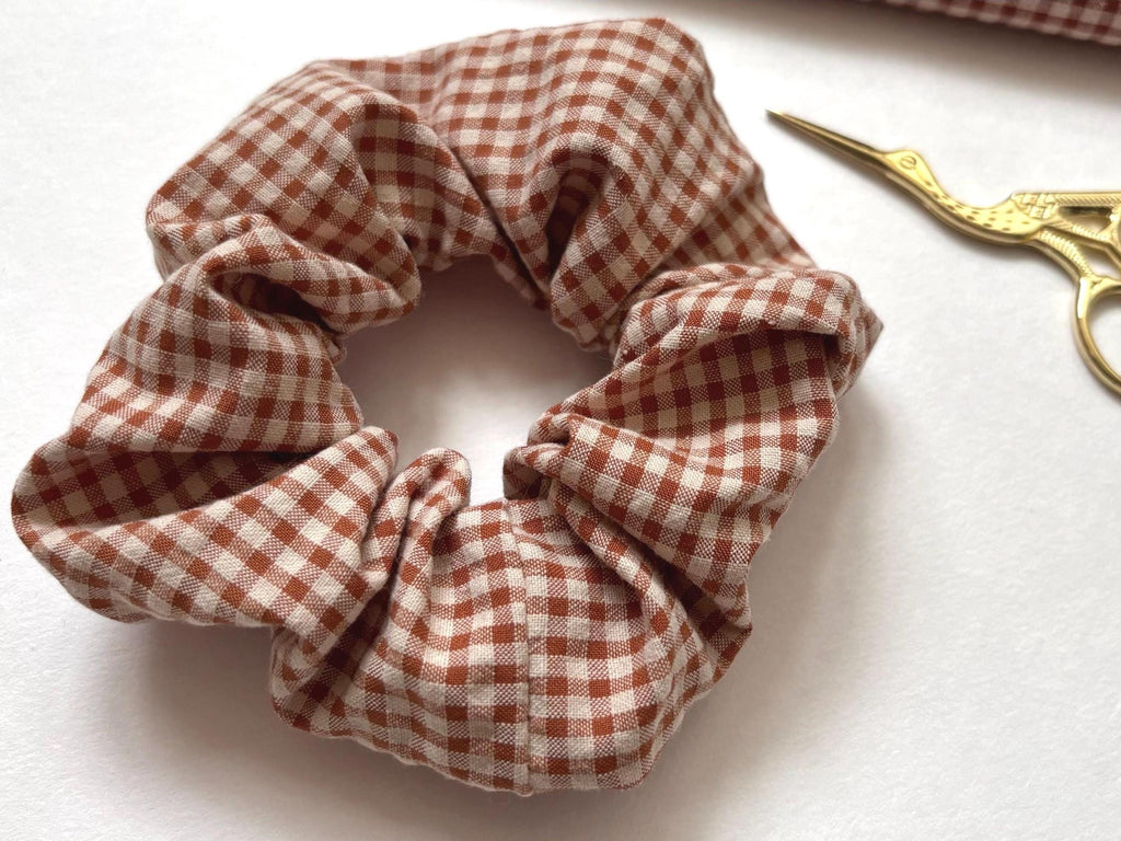 Chouchou fait main, scrunchies pour cheveux, cadeau pour elle, motif Vichy