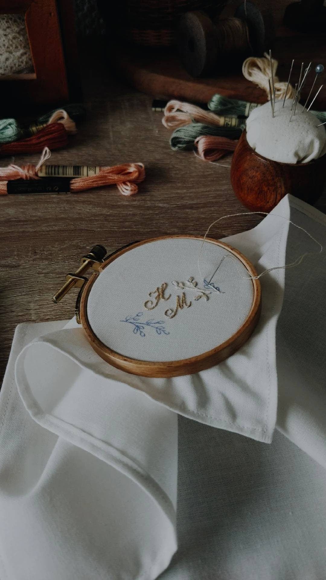 Mouchoir mariage brodé et personnalisé Larmes de Joie, cadeau de la mariée, cadeau de mariage, cadeau maman de marié