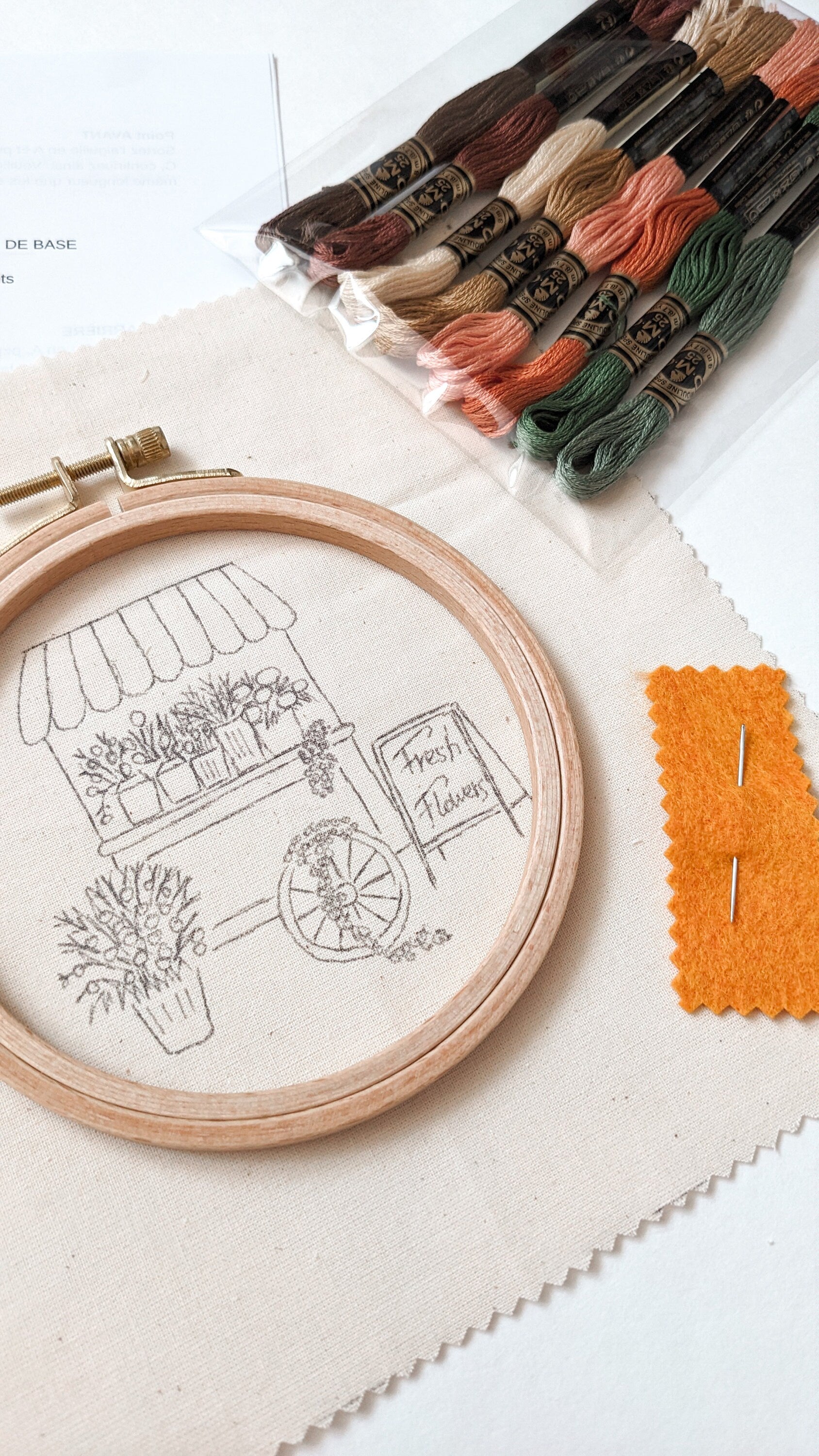 Kit de broderie pour les débutants Chez fleuriste, guide vidéo, motif de broderie simple
