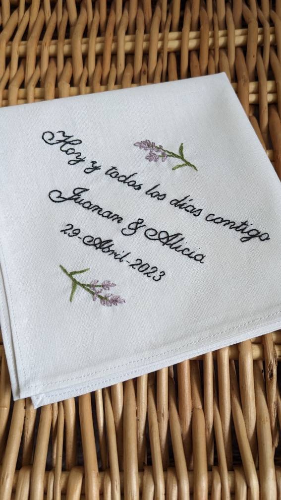 Mouchoir de mariage, souvenir de mariage, cadeau pour mariés, coton blanc bio, doré, feuilles brodés, cadeau baptême, cadeau maman papa