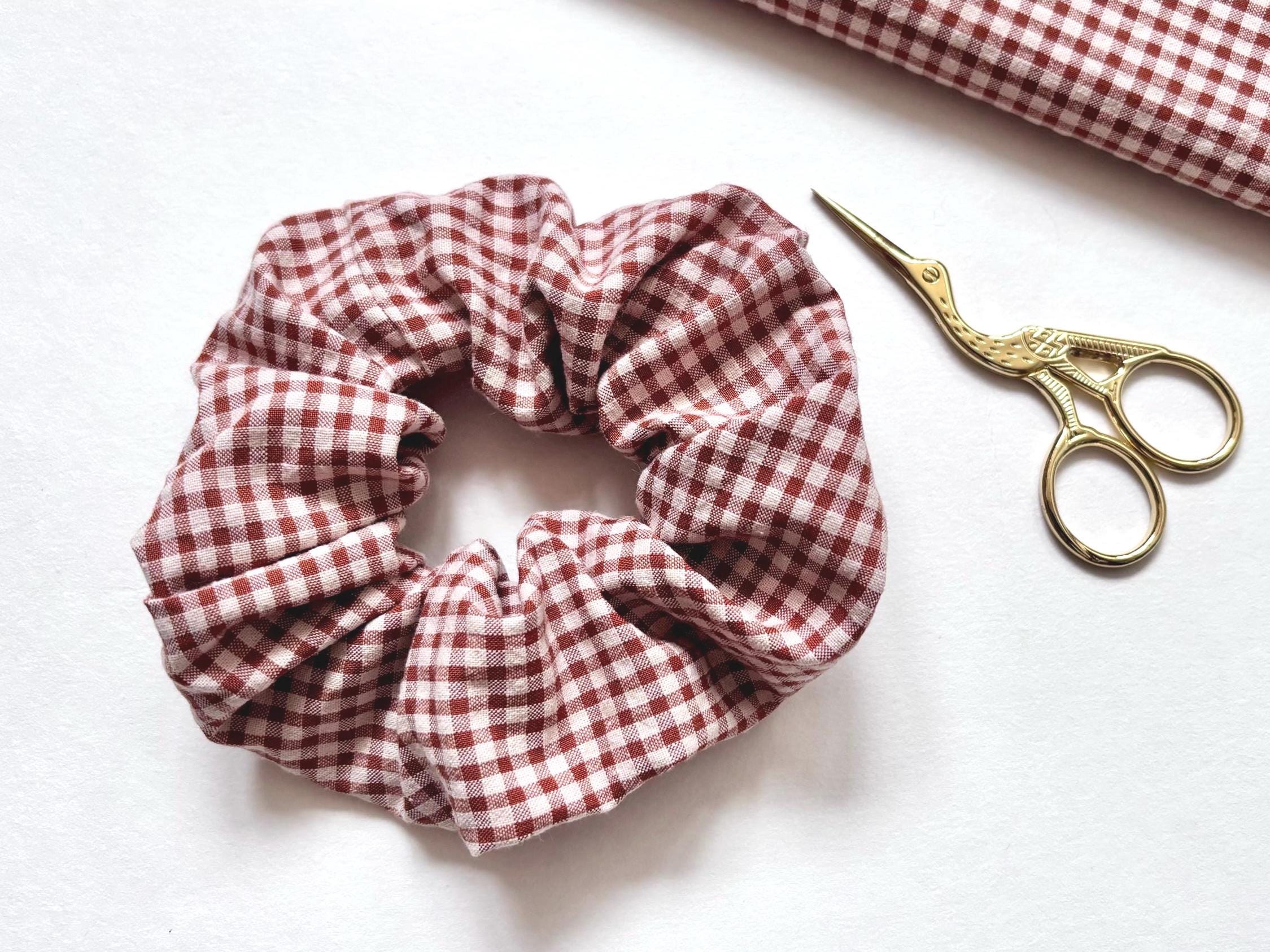 Chouchou fait main, scrunchies pour cheveux, cadeau pour elle, motif Vichy