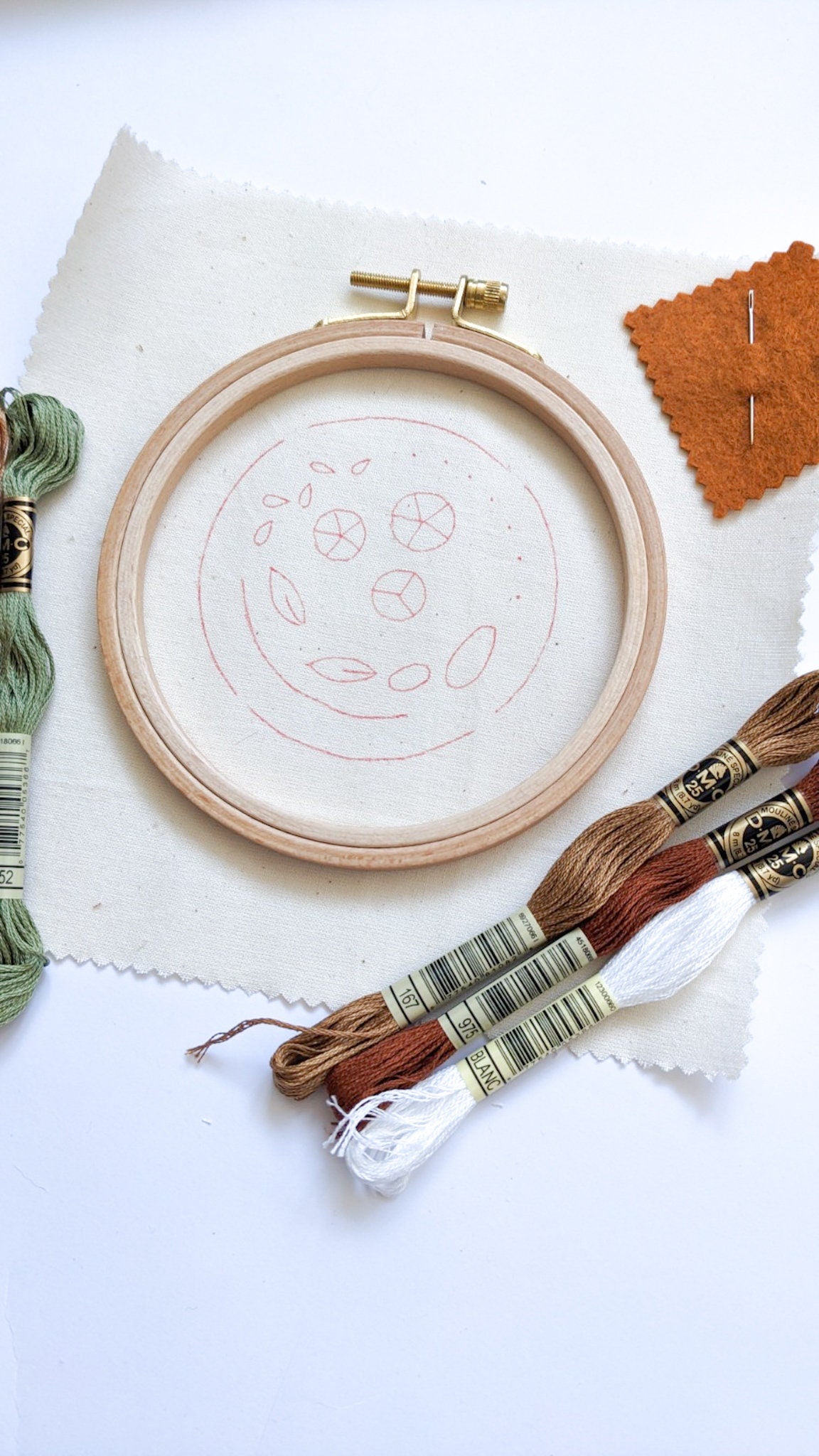 Kit de démarrage de broderie à la main pour les débutants, box de broderie apprendre à broder, fournitures de broderie, guide vidéo