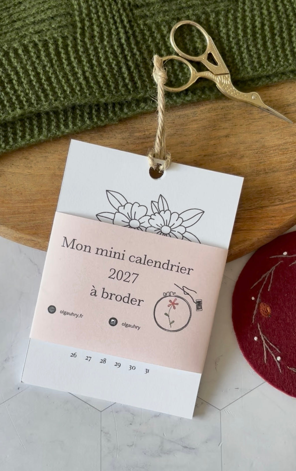 Mini calendrier 2027 à broder