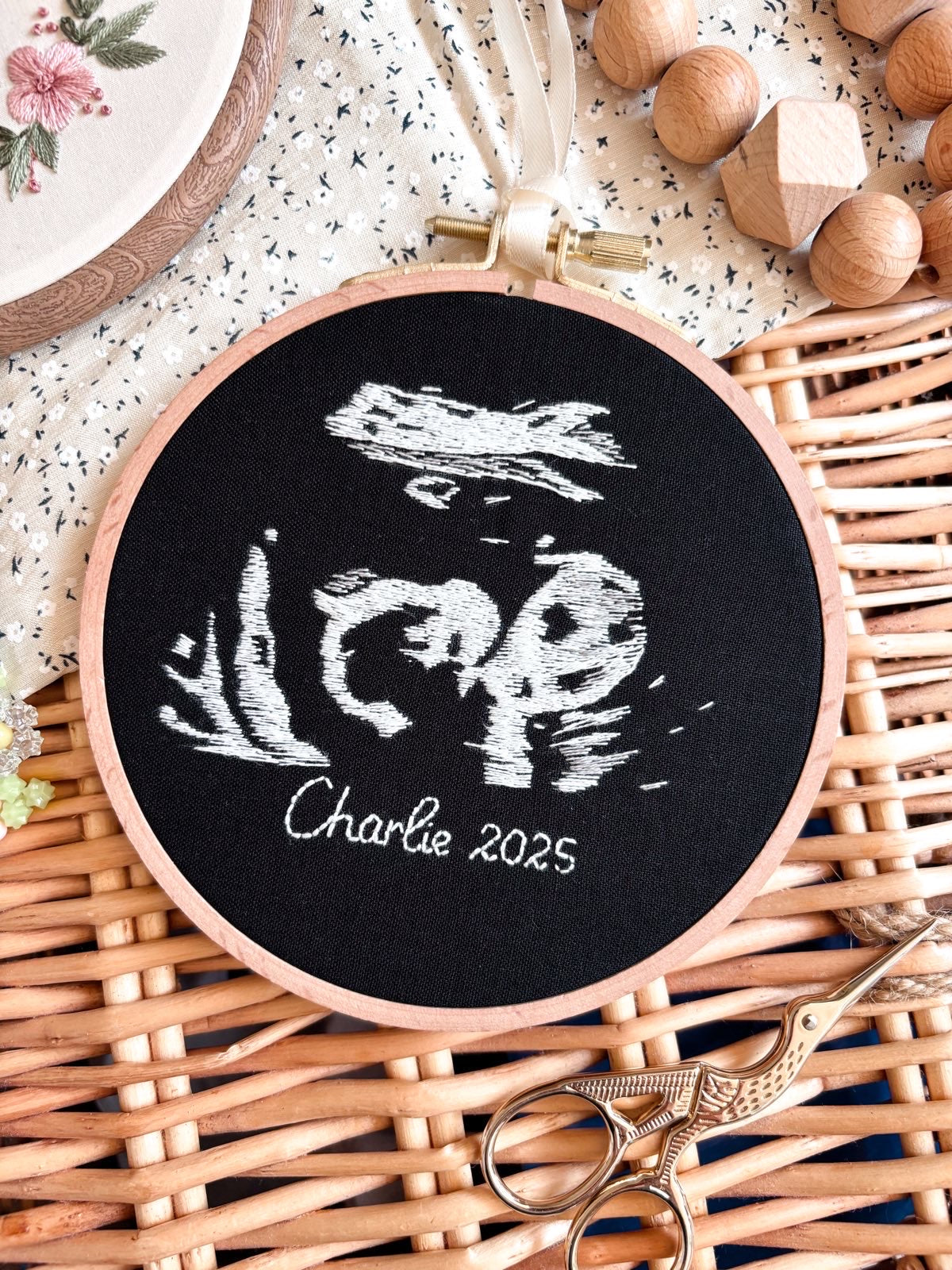 Echographie brodée personnalisée, Faire-part de grossesse, Cadeau de naissance, Décoration de chambre de bébé