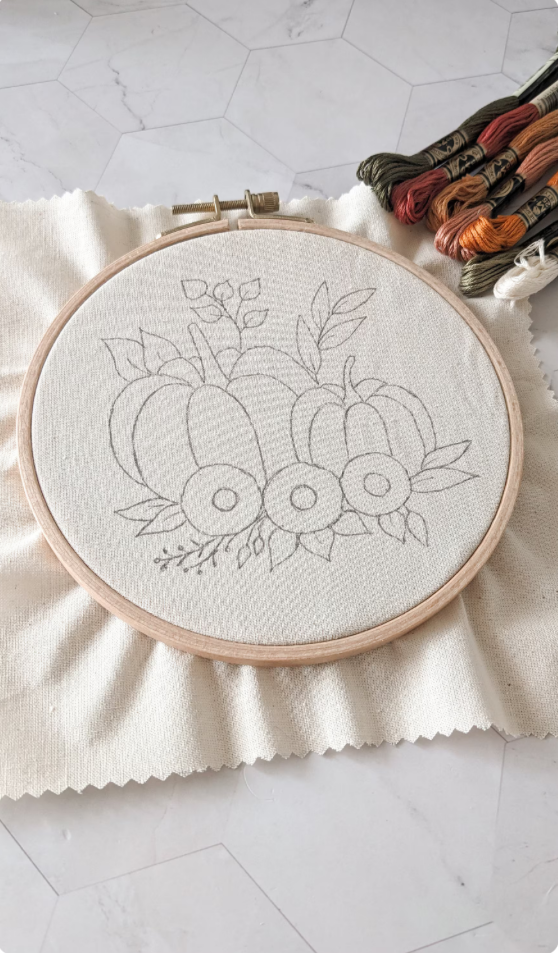 Kit de broderie, citrouille d'automne, fleurs automnales, tutoriel vidéo