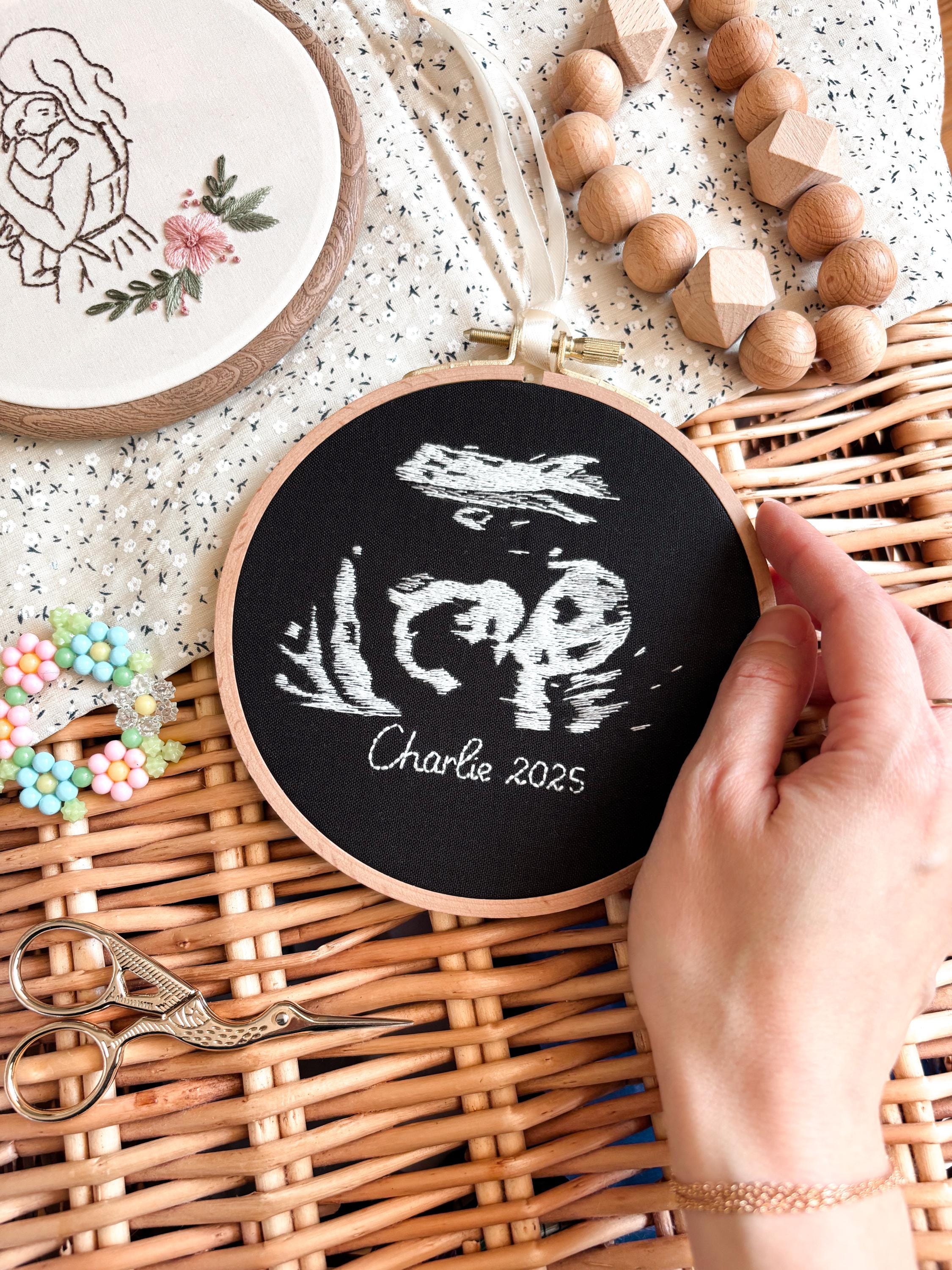 Echographie brodée personnalisée, Faire-part de grossesse, Cadeau de naissance, Décoration de chambre de bébé