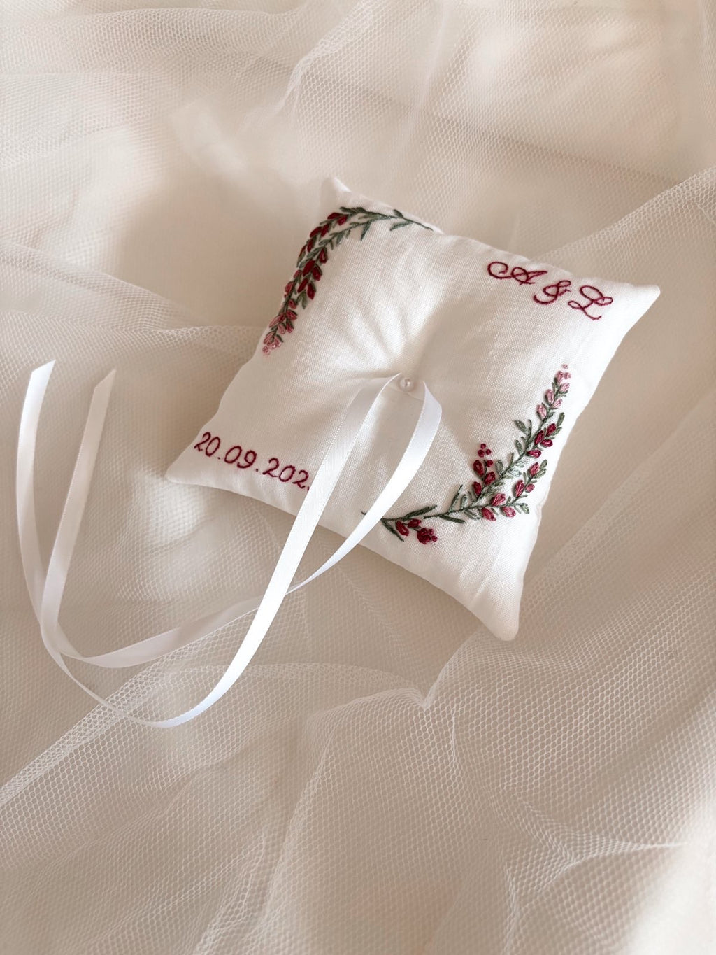 Coussin alliances pour mariage - fleurs bruyeres - violet vert sauge