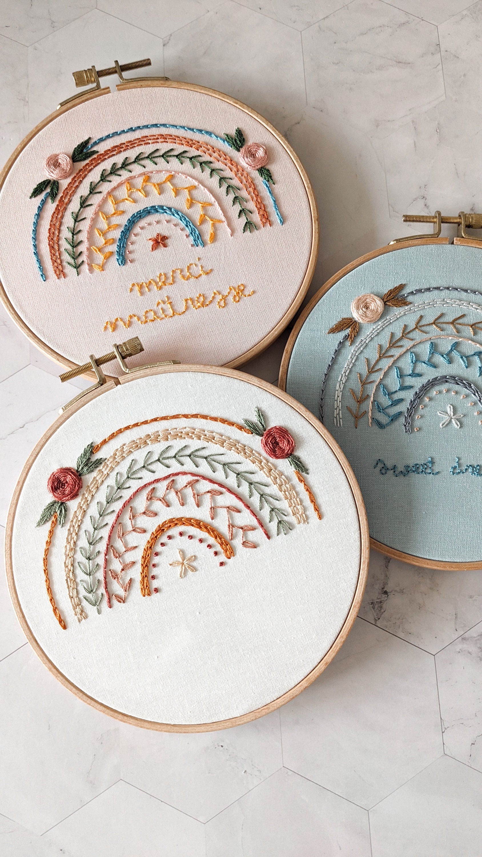 Kit de broderie arc-en-ciel – DIY moderne, facile pour débutant, décoration murale colorée, cadeau créatif, motif à broder main