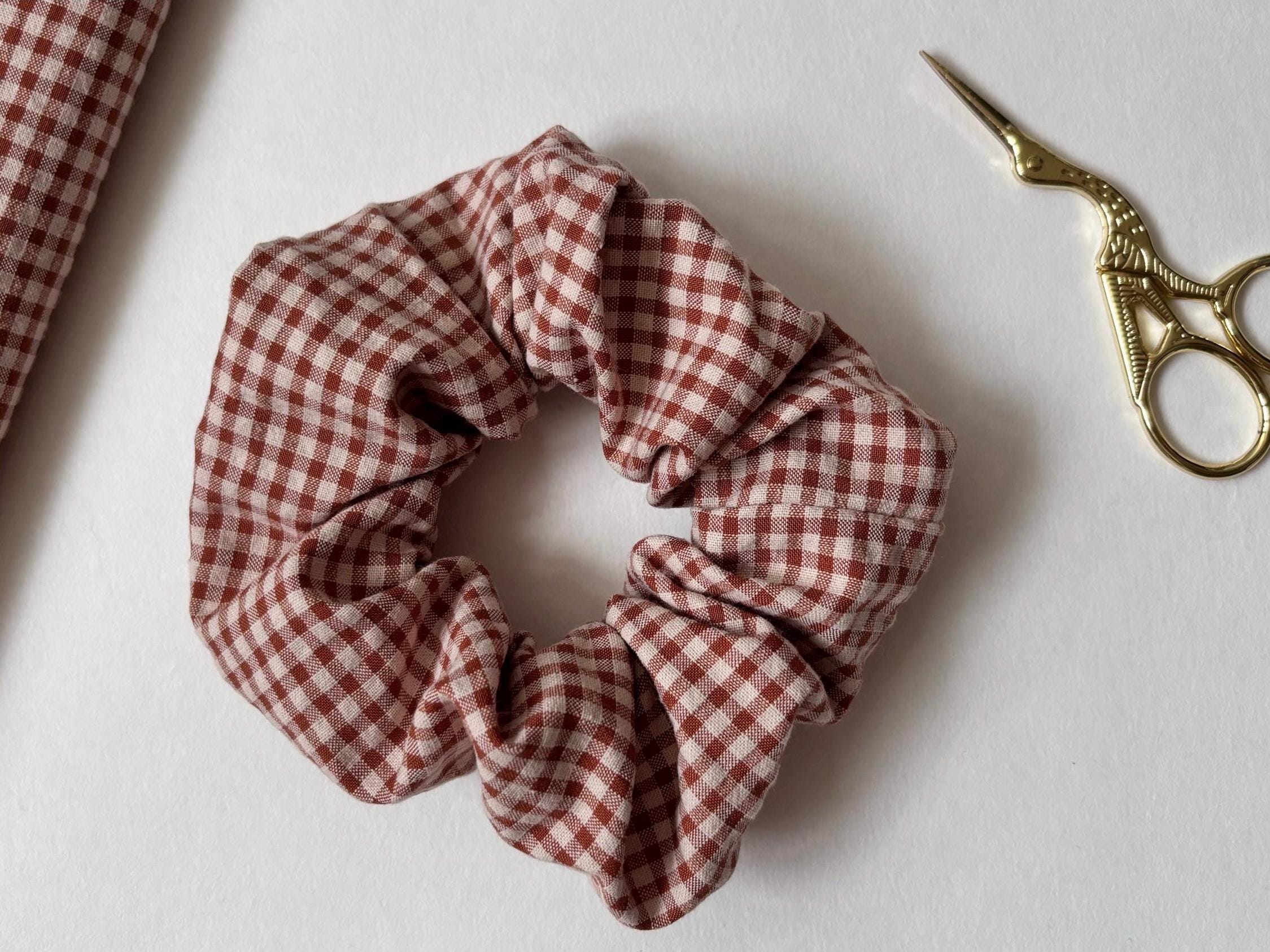 Chouchou fait main, scrunchies pour cheveux, cadeau pour elle, motif Vichy