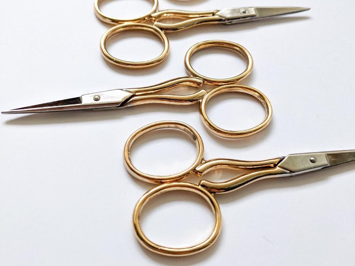 Ciseaux à broder DMC - Ciseaux à broder - Ciseaux Hardanger DMC - outils de couture, ciseaux point de croix 9cm